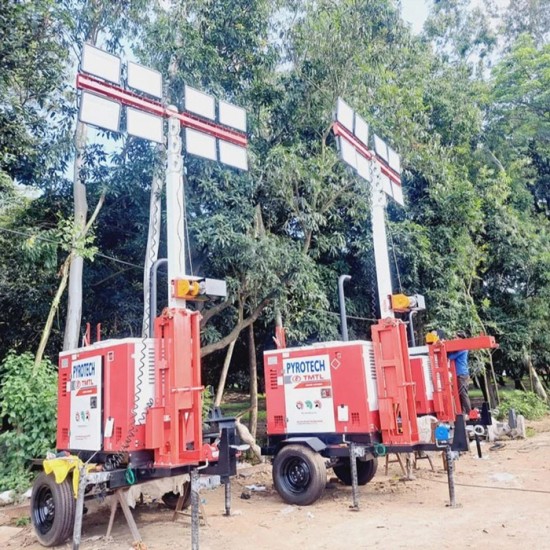 Portable Light Tower With Generator